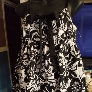 Taylor LOFT top size Medium